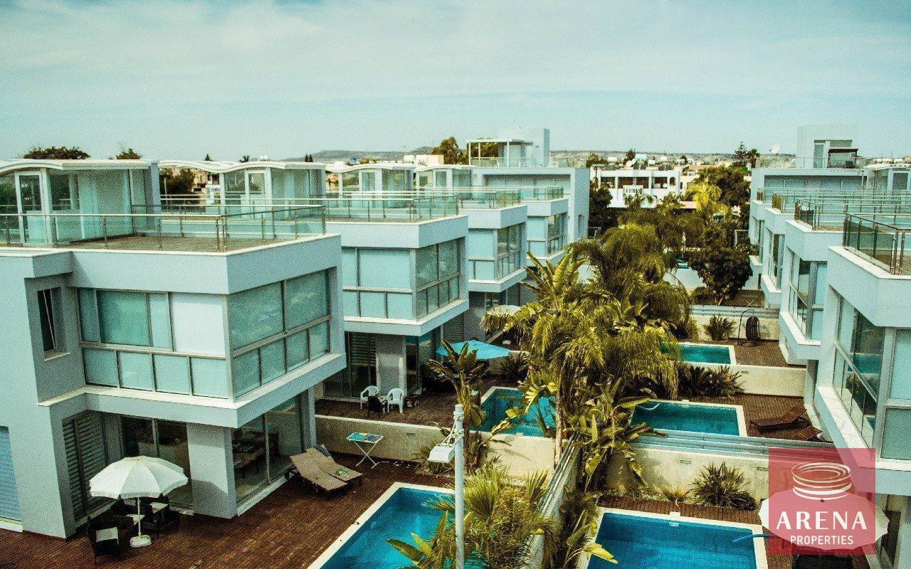 1-villa-larnaca-3909