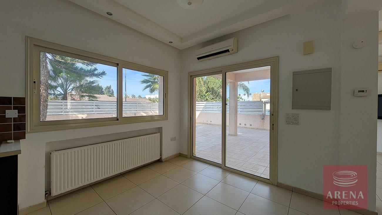 1-villa-pernera-10414-9-5