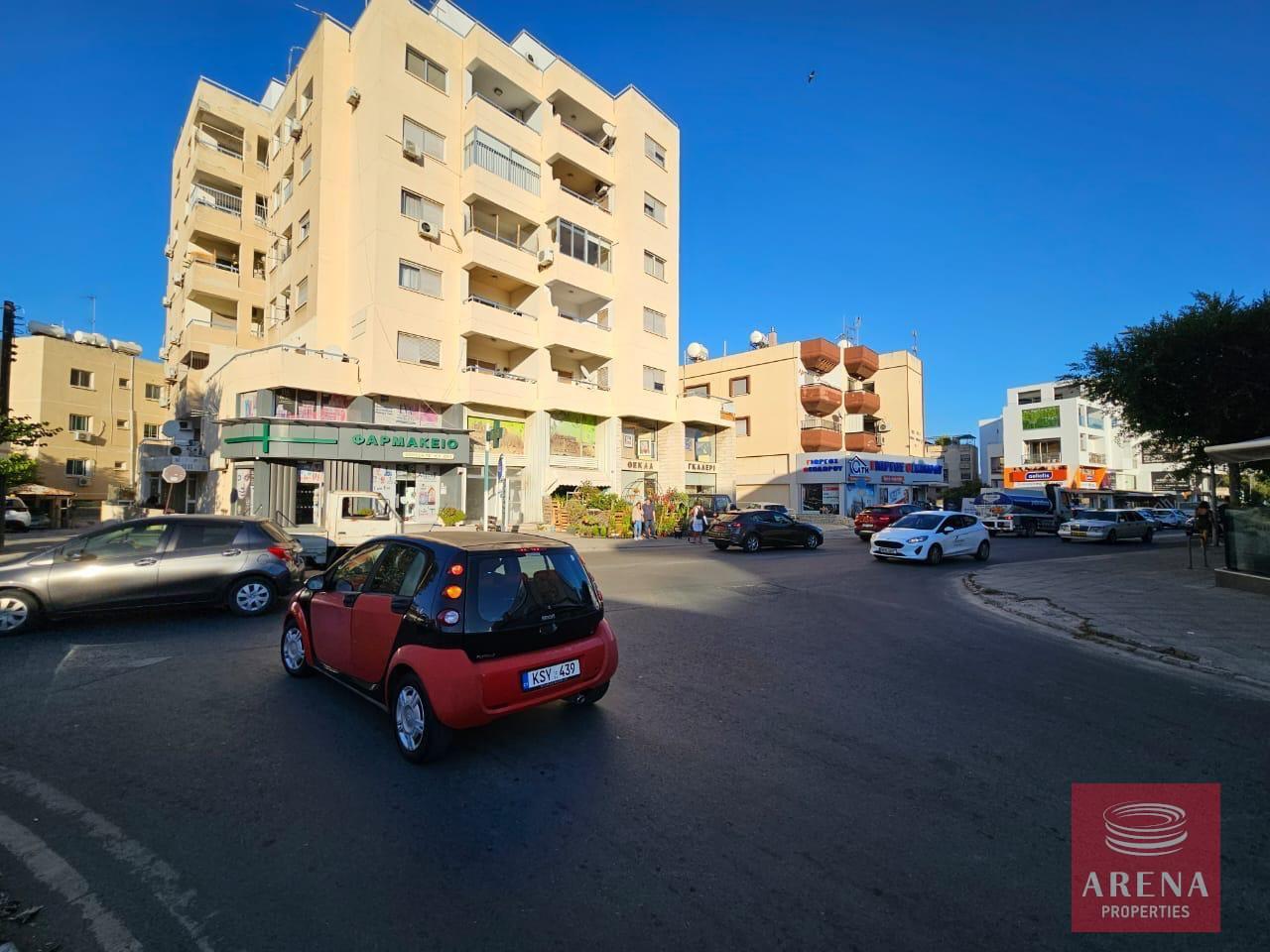 10-2-BED-APT-DROSIA-7898-1