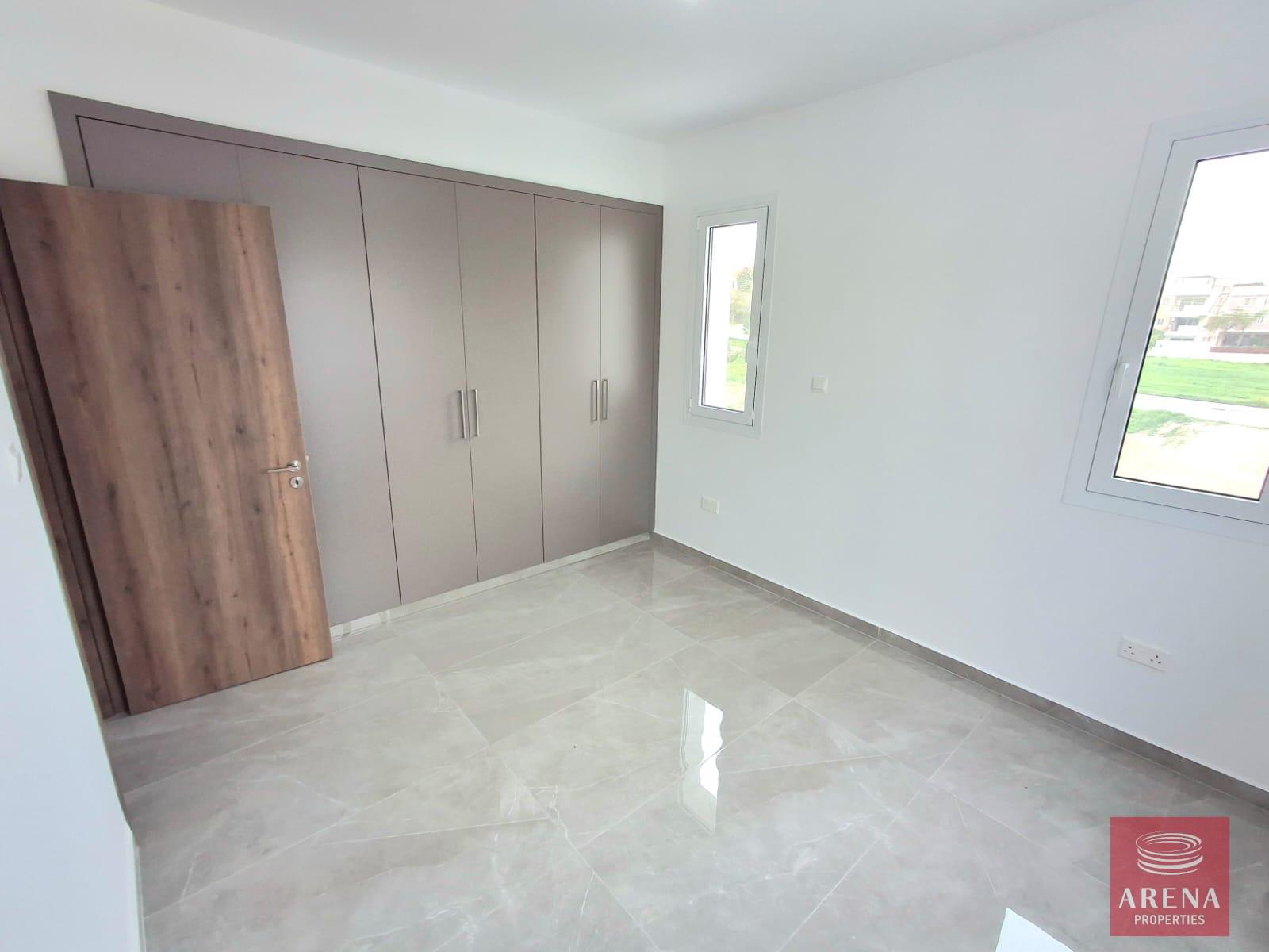 10-2-BED-APT-FOR-RENT-IN-OROKLINI-9051