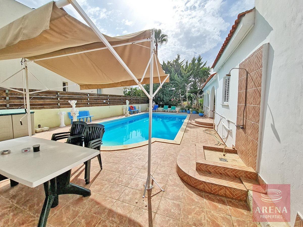 10-4-BED-BUNGALOW-PARALIMNI-8979-1