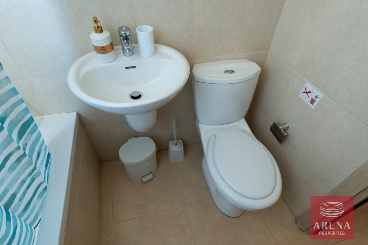 10-APT-KAPPARIS-8496