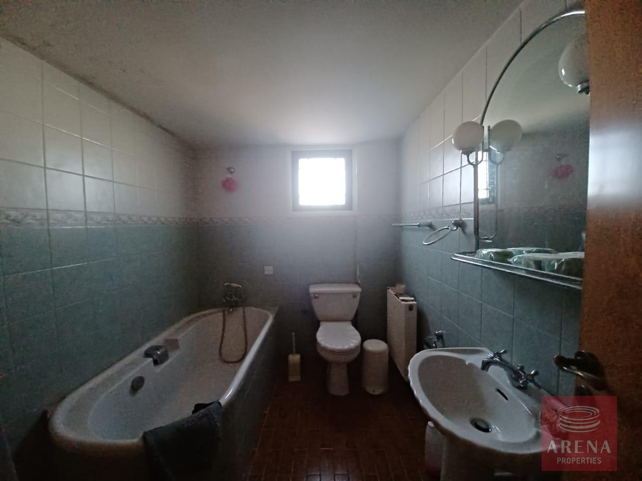 11-4-BED-VILLA-VRYSOULLES-7592-2