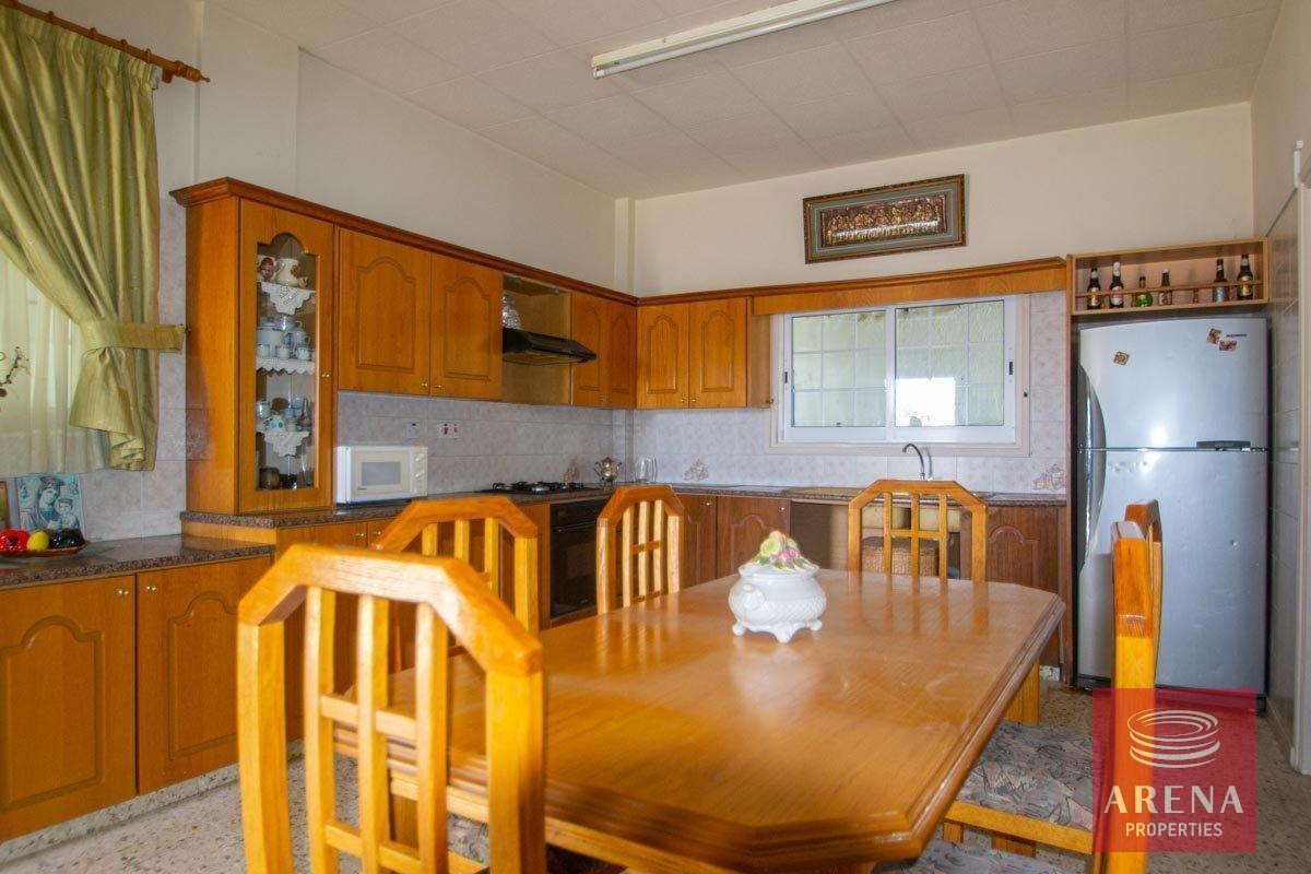 11-Houze-in-Ormidia-5450-2