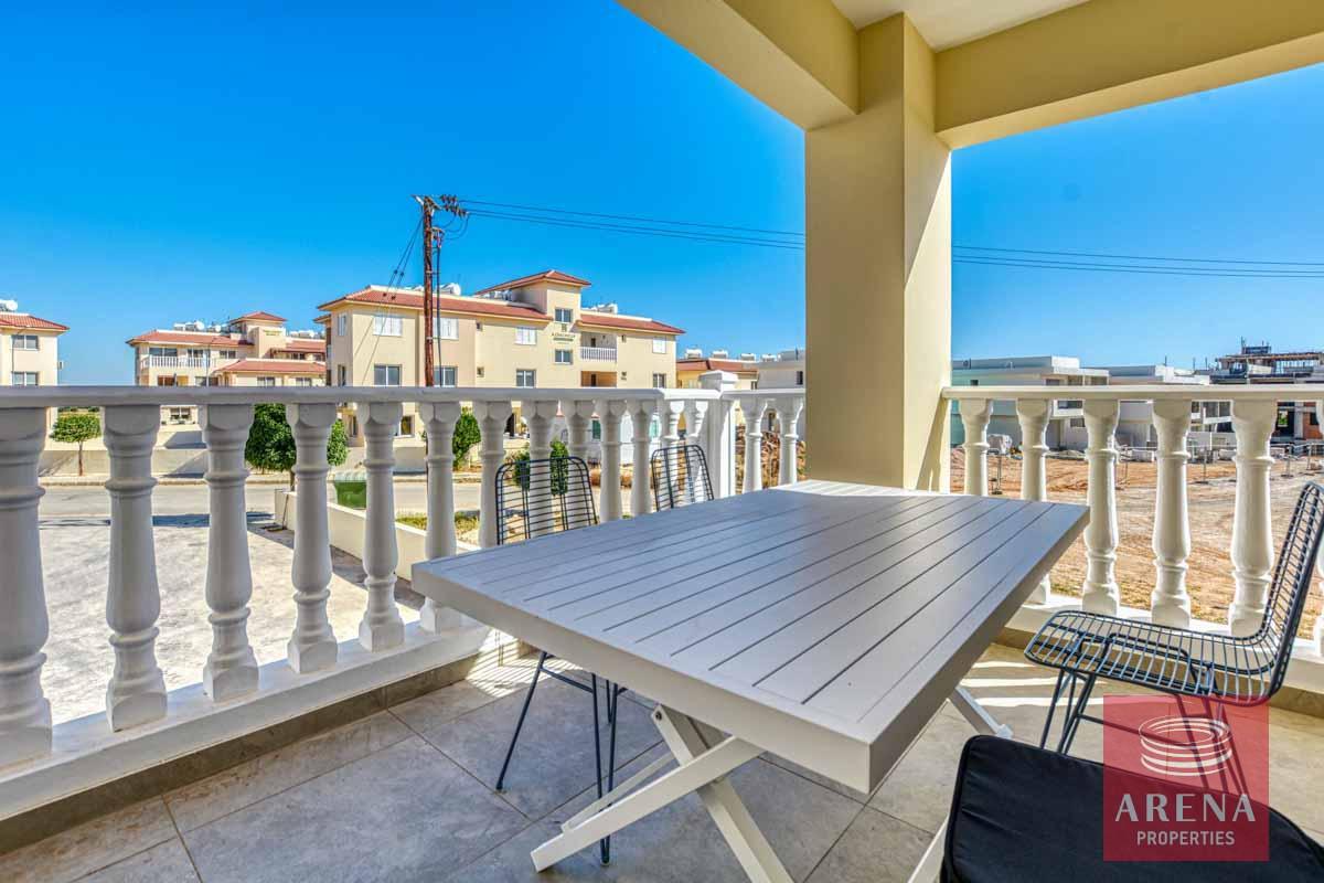 11-Kapparis-1-bed-apt-for-sale-6165