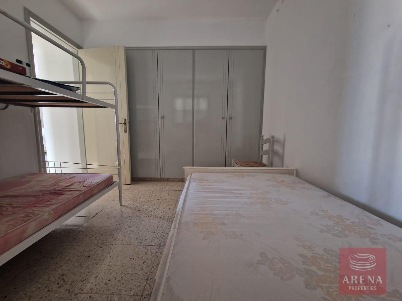 12-2-BED-APT-KAPPARIS-8817-1