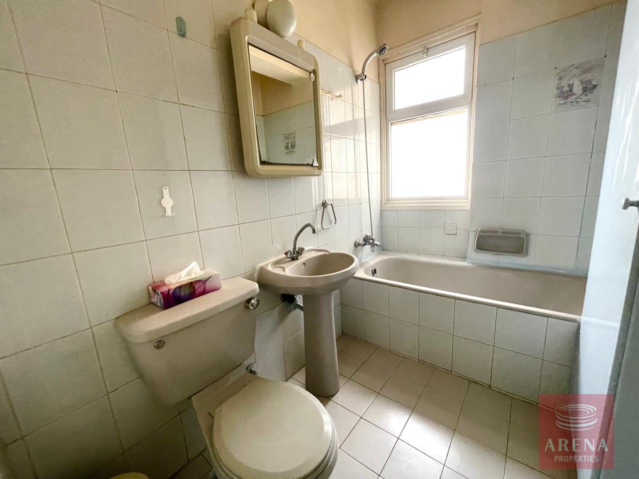 12-3-BED-APT-IN-NEW-MARINA-AREA-9032-1