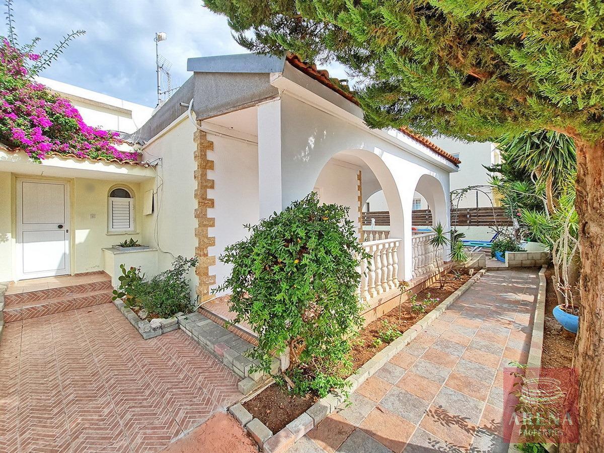 12-4-BED-BUNGALOW-PARALIMNI-8979-1