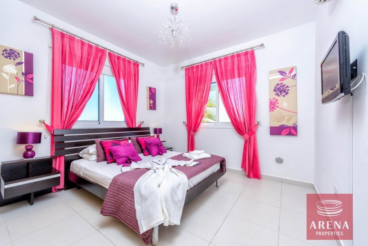 12-4-BED-VILLA-IN-KAPPARIS-6037-1