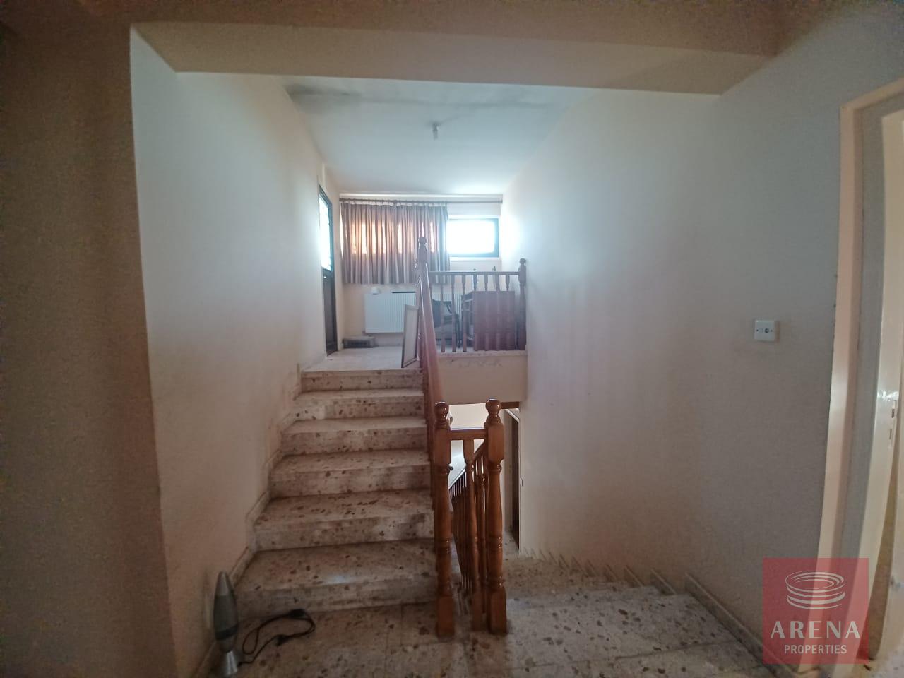 12-4-BED-VILLA-VRYSOULLES-7592-2