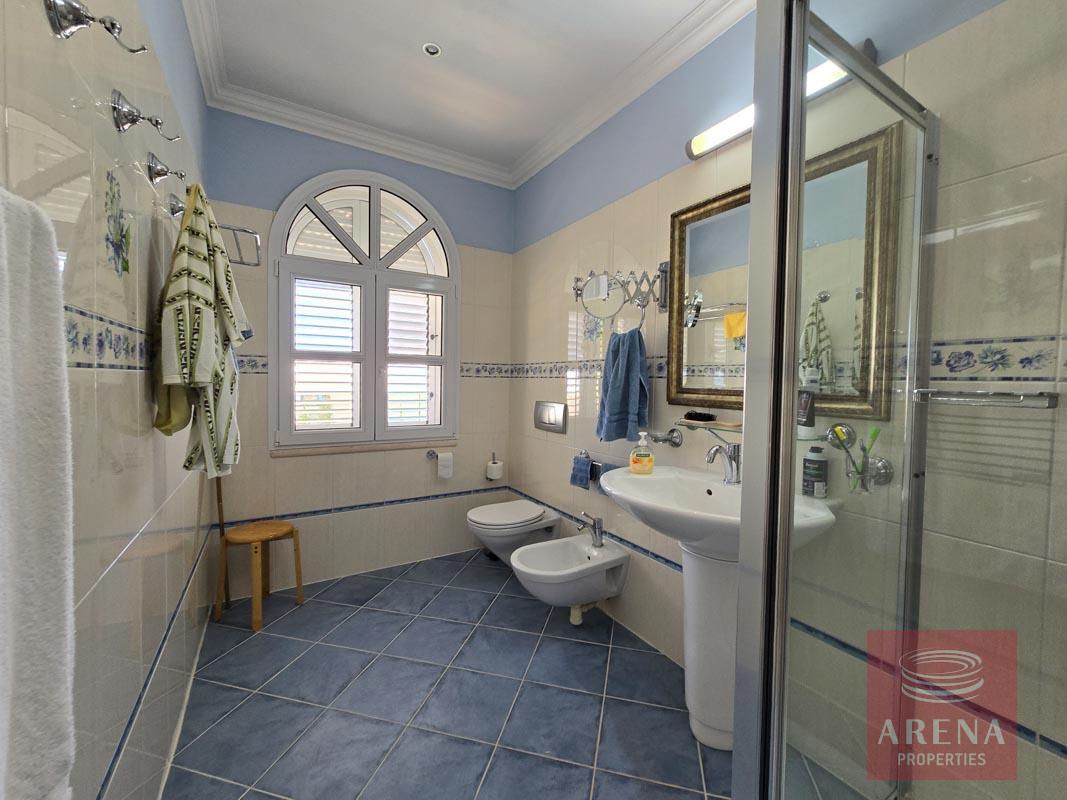 13-4-BED-VILLA-CAPE-GRECO-8275-2