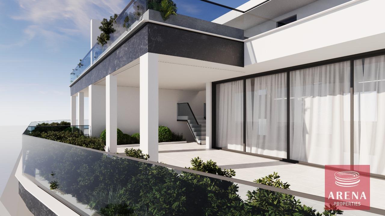 13-APTS-IN-MAKENZY-9077-7