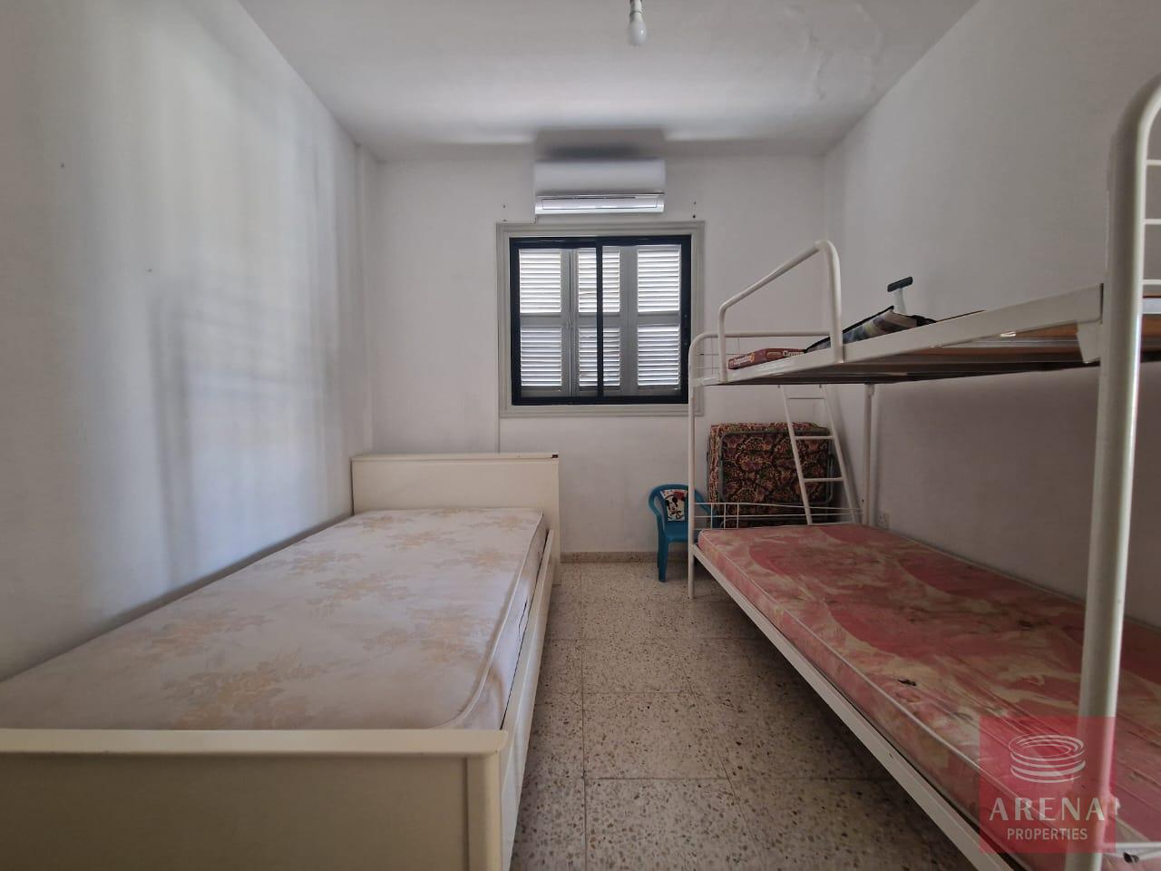 14-2-BED-APT-KAPPARIS-8817-1