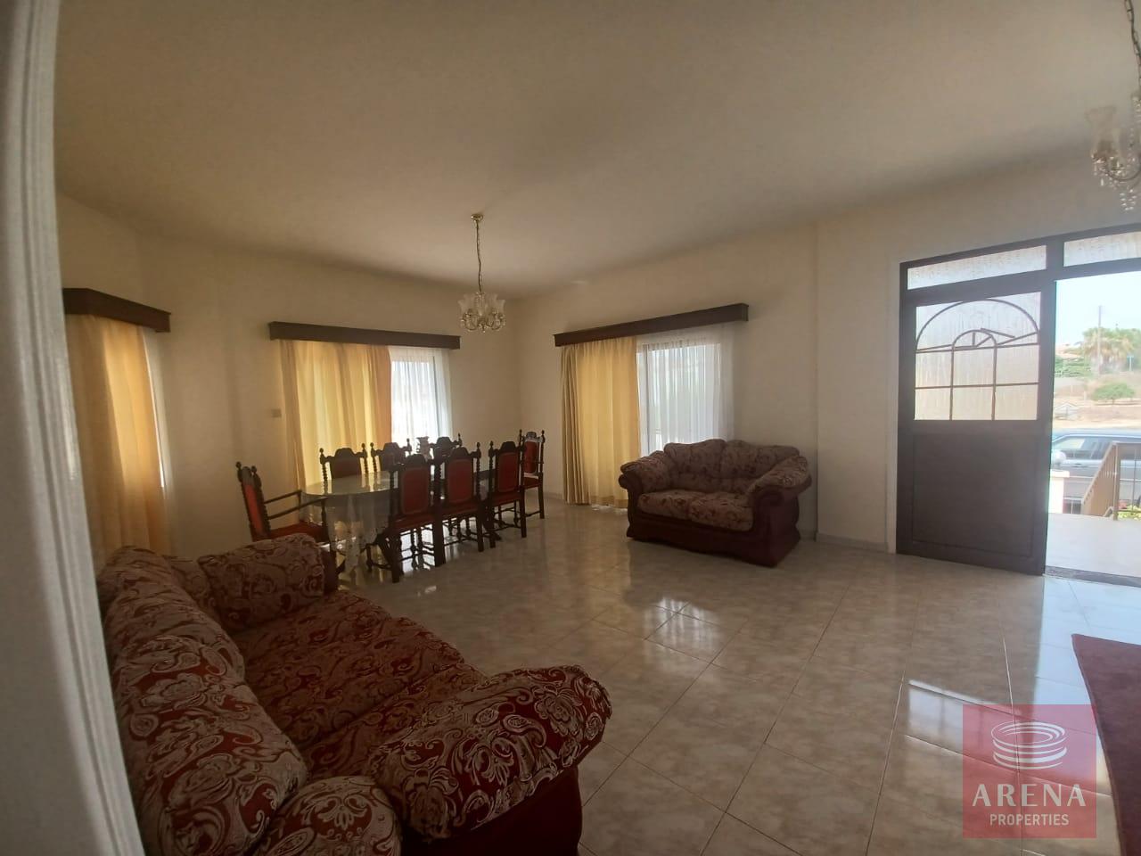 14-3-BED-HOUSE-IN-DERYNIA-7162-2