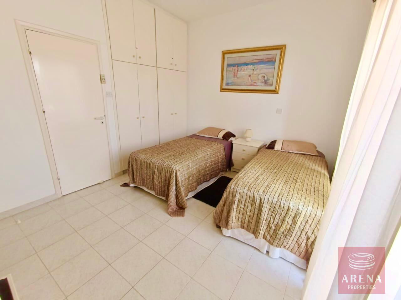 14-3-BED-TH-FOR-SALE-IN-PYLA-8012-4