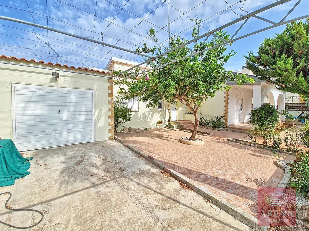 14-4-BED-BUNGALOW-PARALIMNI-8979-1