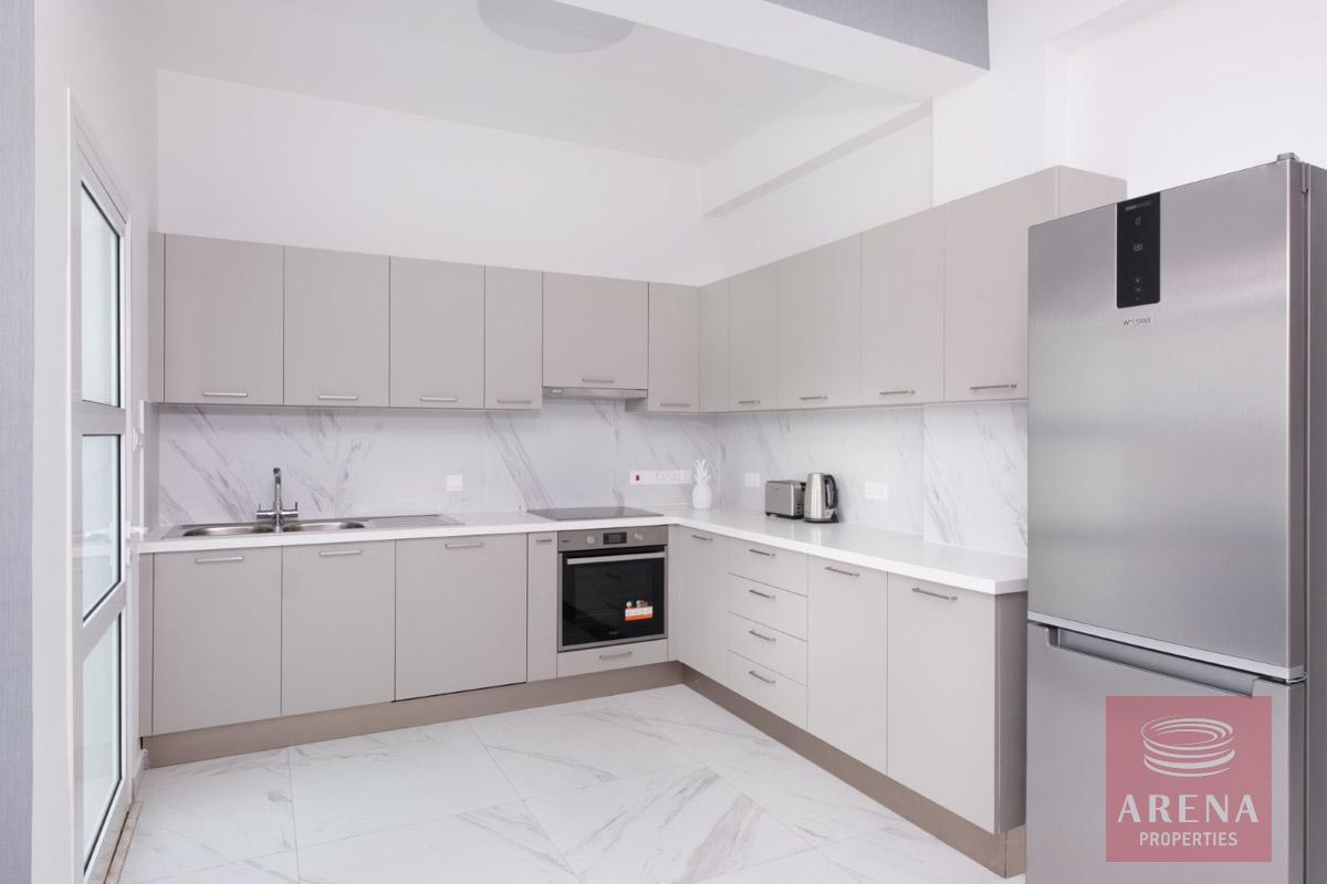 14-Link-Det-Villa-in-Dromolaxia-6184-1