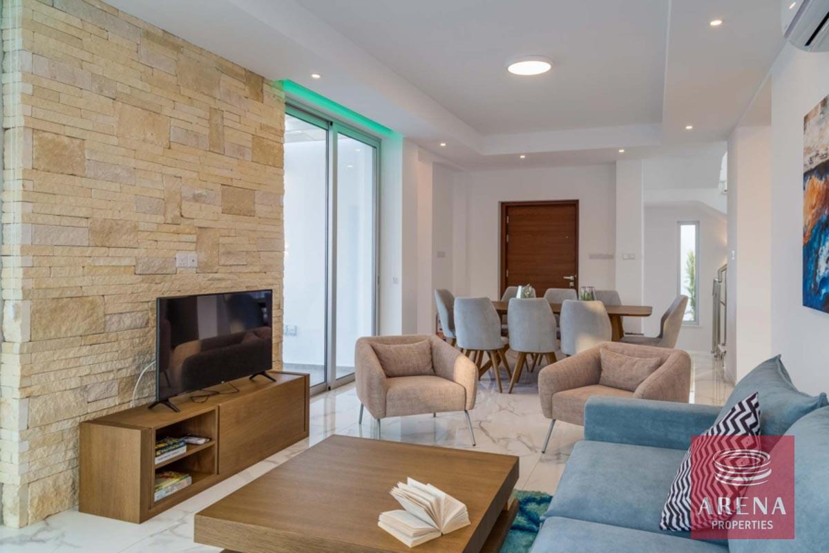 14-Villa-in-cape-greco-6024-1