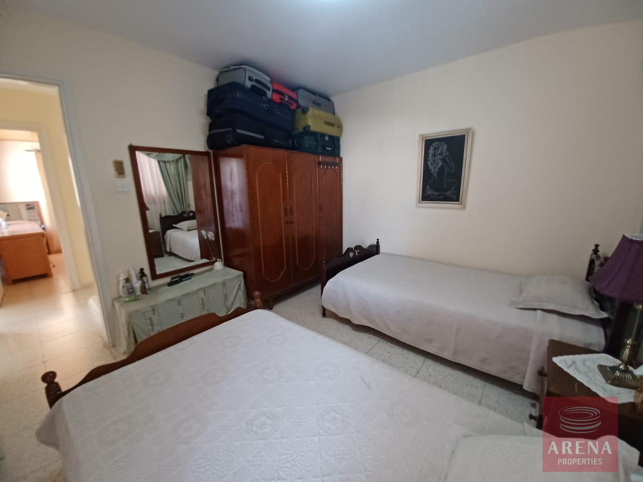 15-1-4-bed-house-ormidia-7322-2