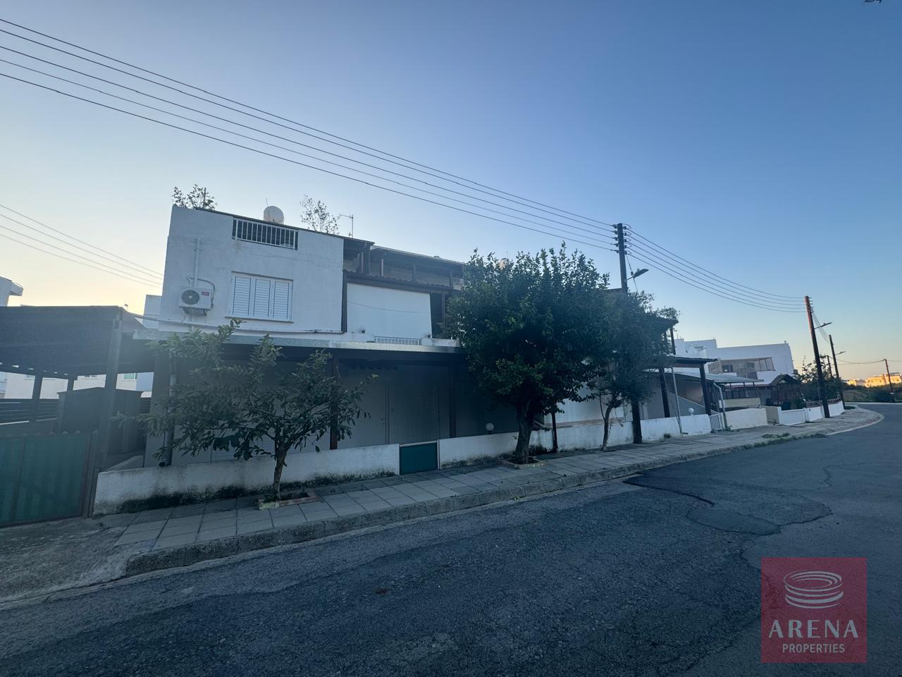 15-2-BED-APT-IN-KAPPARIS-9116-1