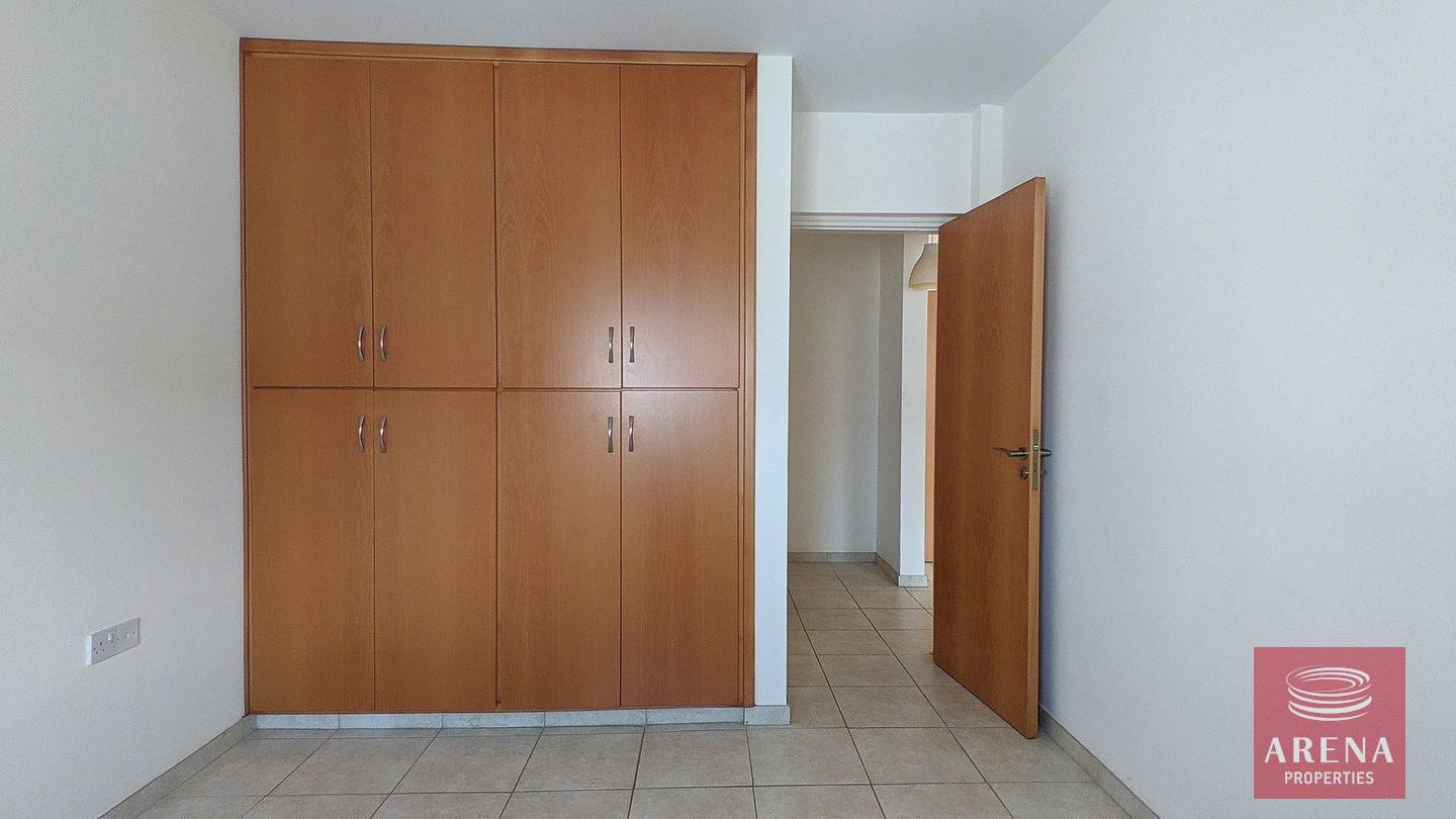 17-2-bed-apt-in-paralimni-7128
