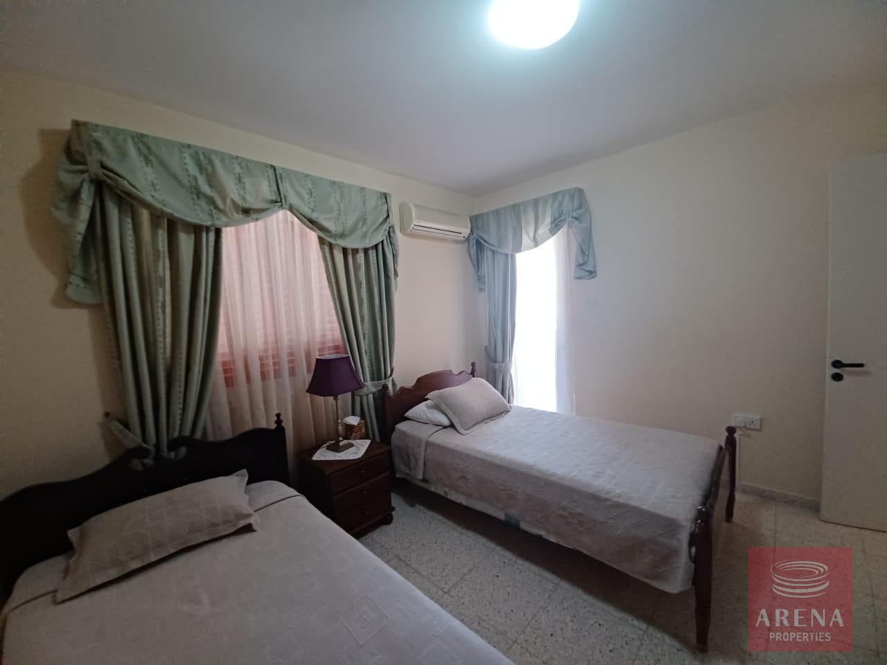 18-1-4-bed-house-ormidia-7322-2