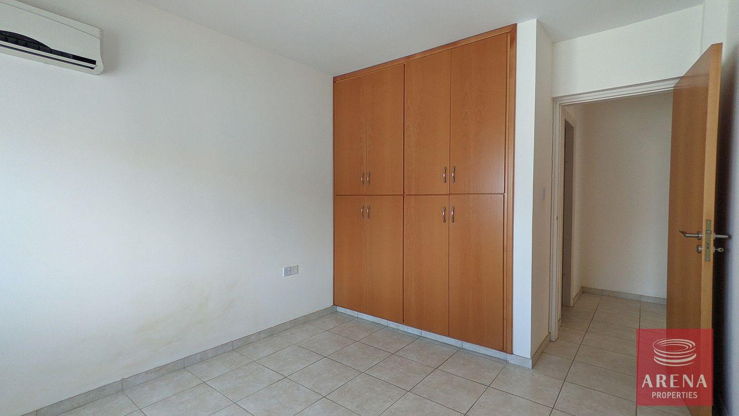 18-2-bed-apt-in-paralimni-7128
