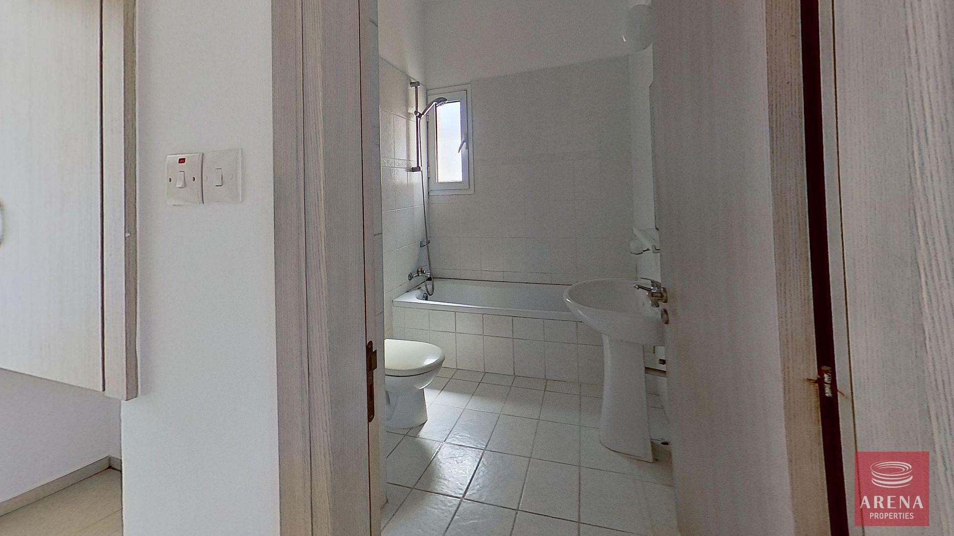 18-house-in-ormidia-8386