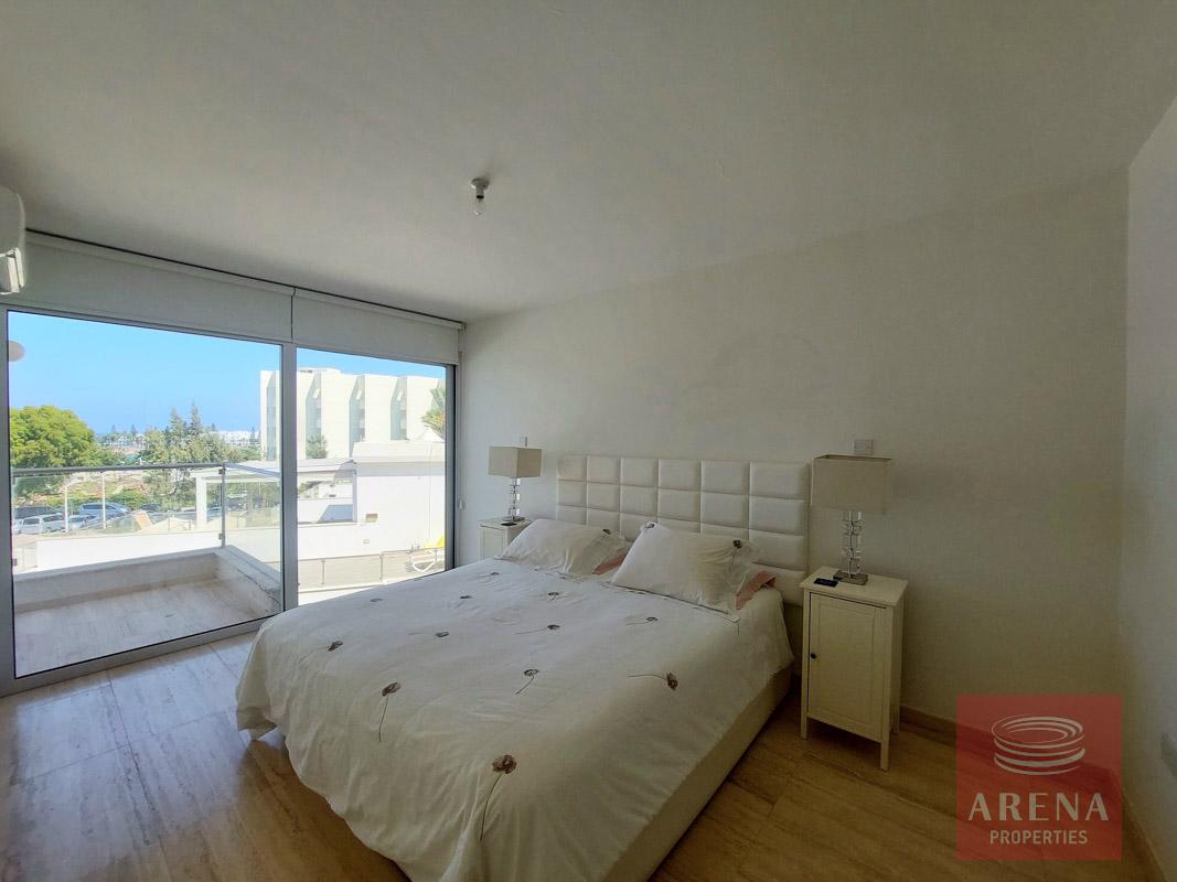 19-2-BED-APT-IN-PROTARAS-7269-2