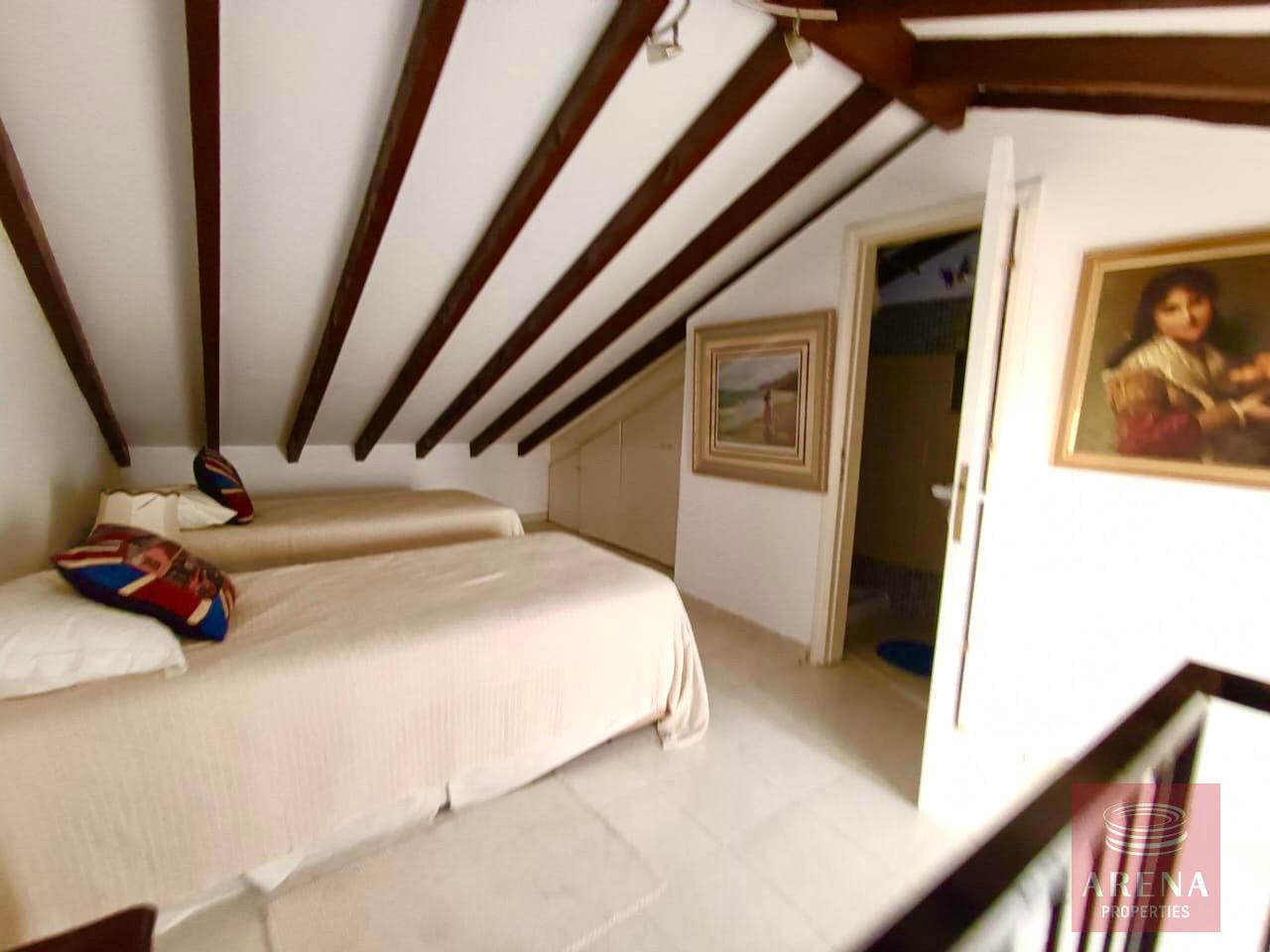 19-3-BED-TH-FOR-SALE-IN-PYLA-8012-4