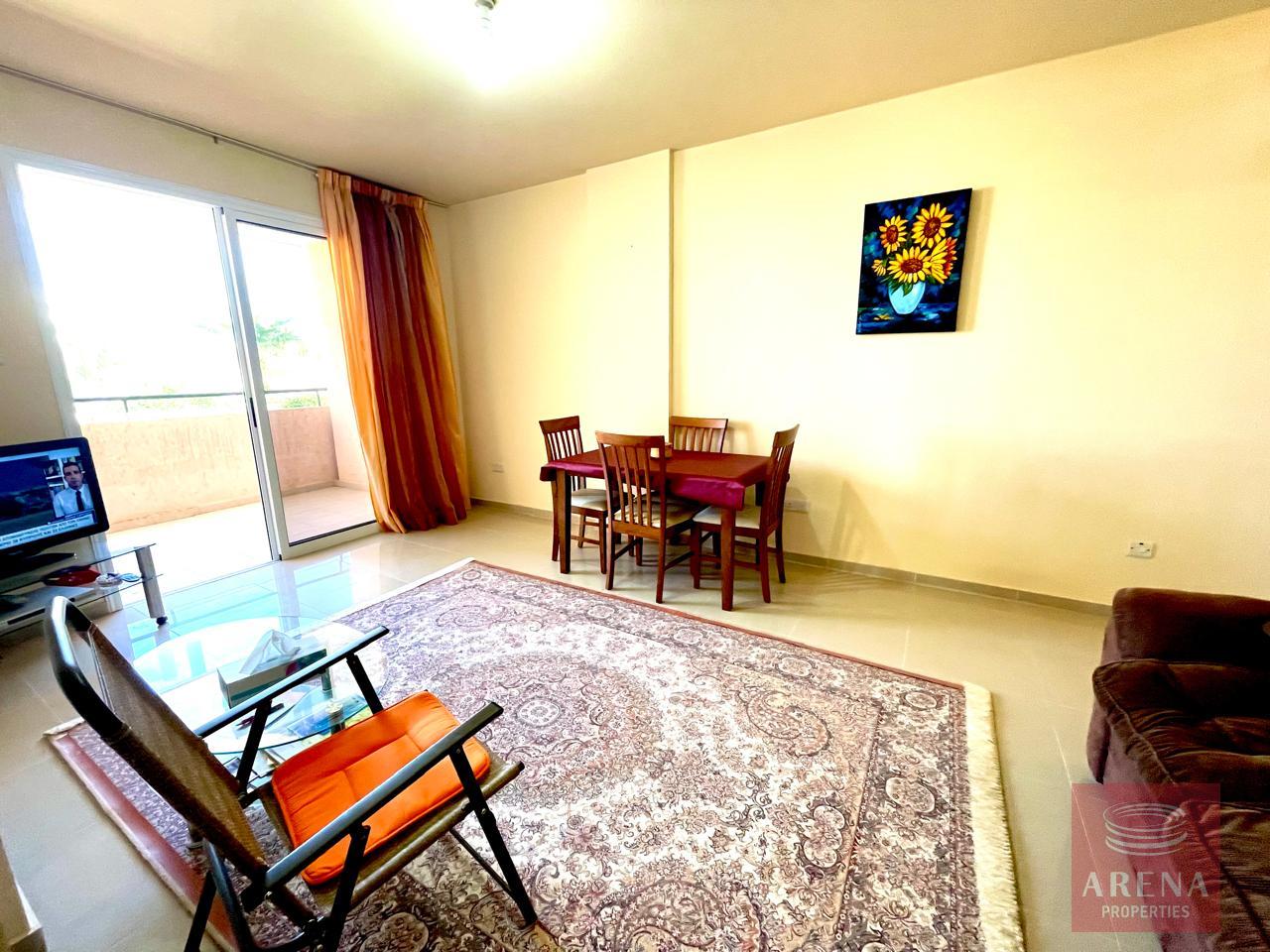 2-2-BED-APT-IN-LARNACA-8653-1
