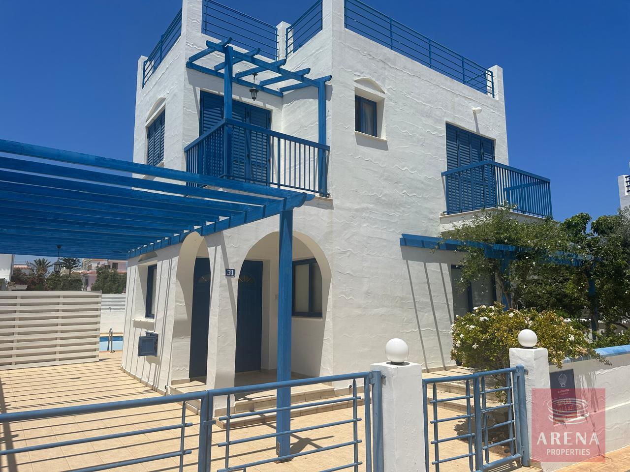 2-3-BED-VILLA-IN-AYIA-TRIADA-8083-1