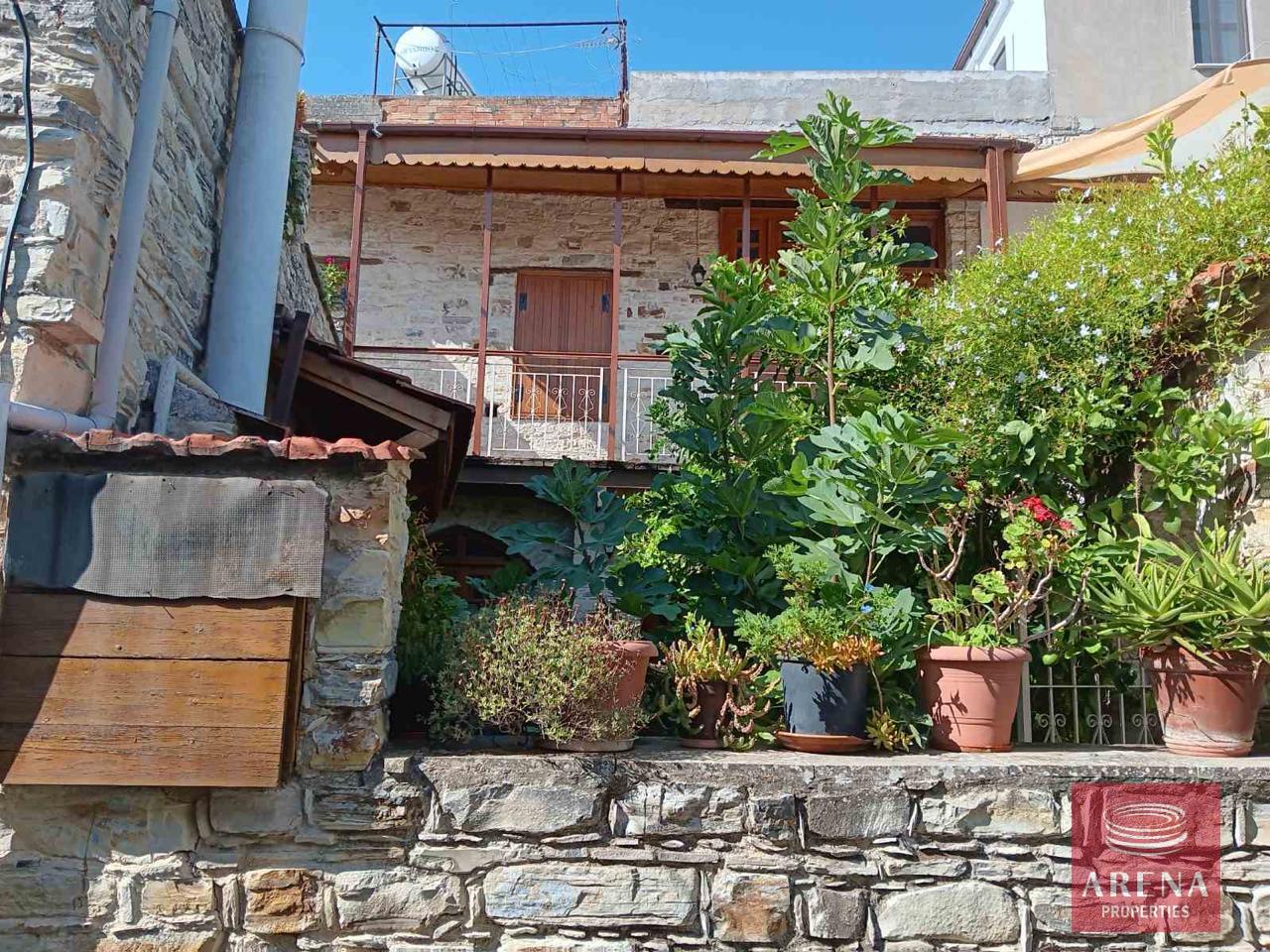 2-HOUSE-IN-LEFKARA-8219