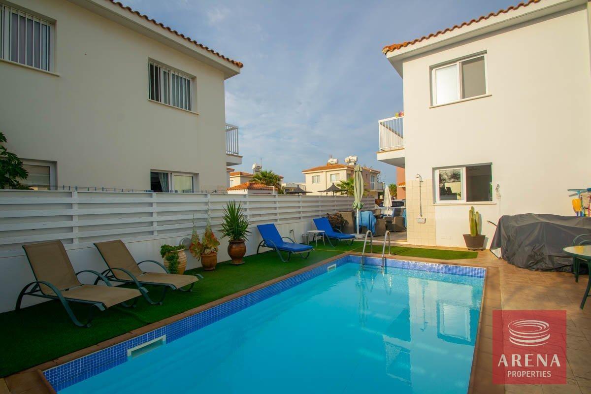 2-house-for-rent-in-Pernera-5467-1