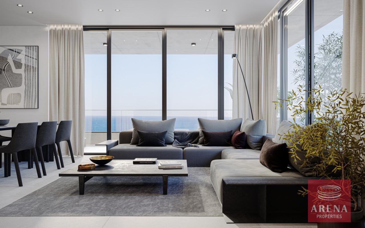 23-286-REEF-302-Living-03