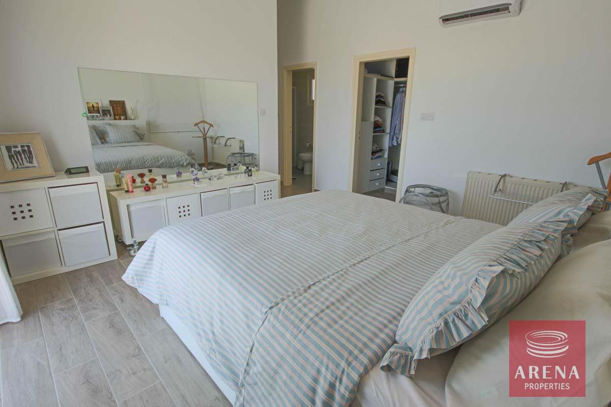 27-4-BED-VILLA-FOR-SALE-IN-CAPE-GRECO-6484