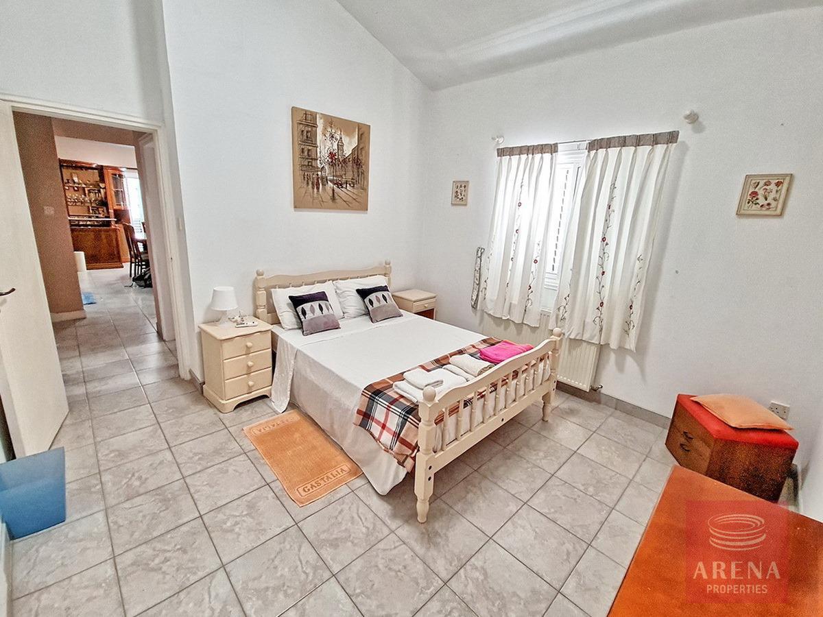 29-4-BED-BUNGALOW-PARALIMNI-8979-1