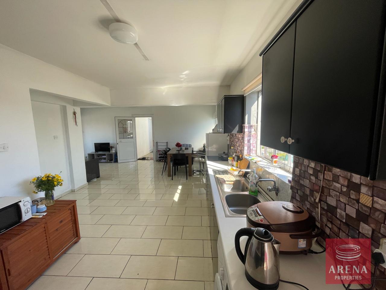 3-3-BED-APT-LARNACA-7863-1