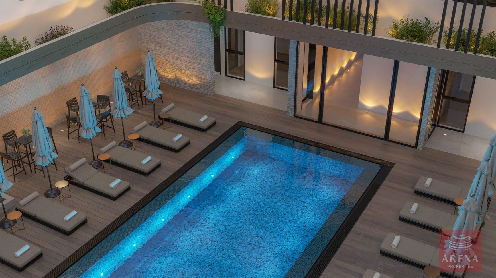 3-APTS-IN-ARADIPPOU-8544-10