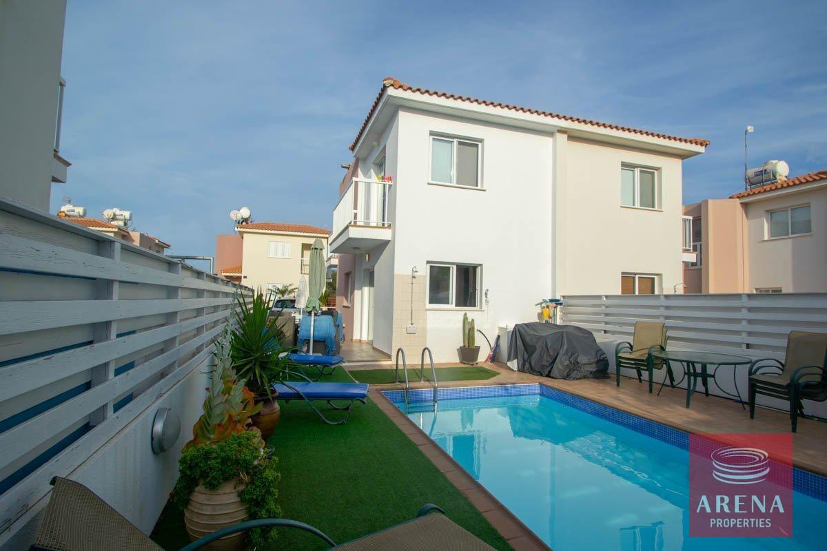 3-house-for-rent-in-Pernera-5467-1