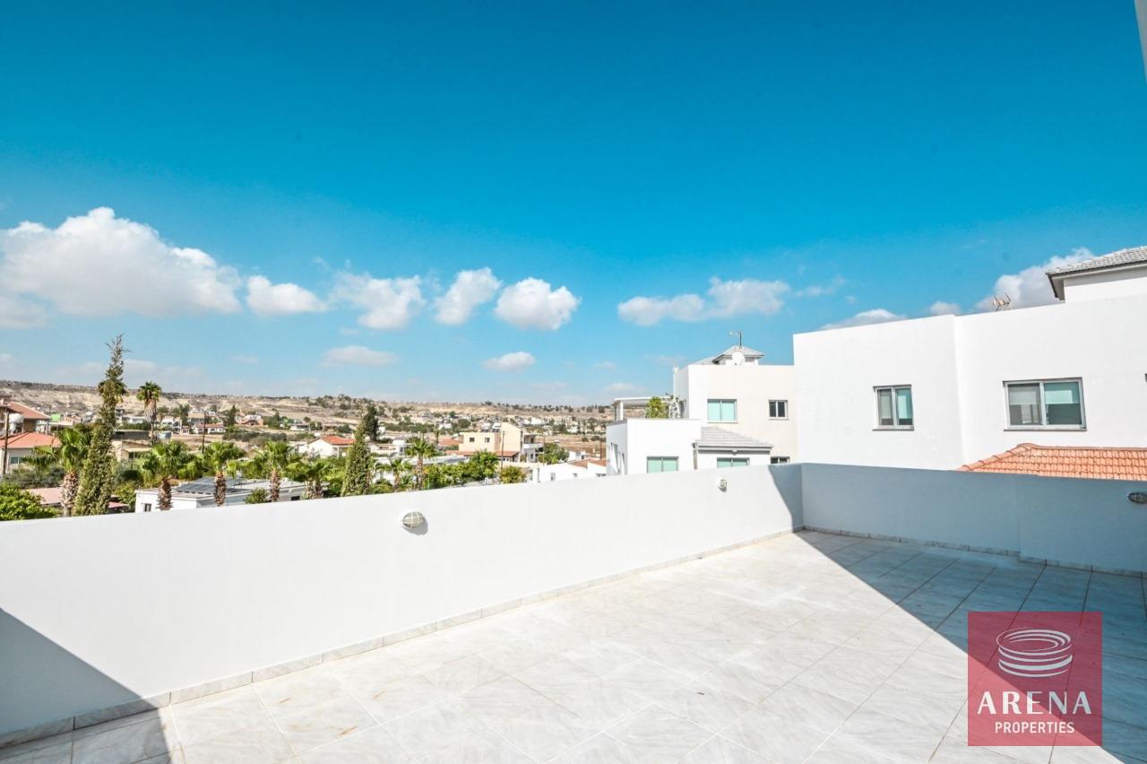 4-2-BED-APT-PYLA-7737