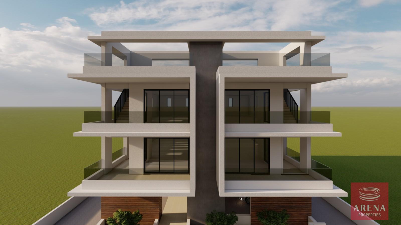 4-APTS-IN-LIVADIA-8204