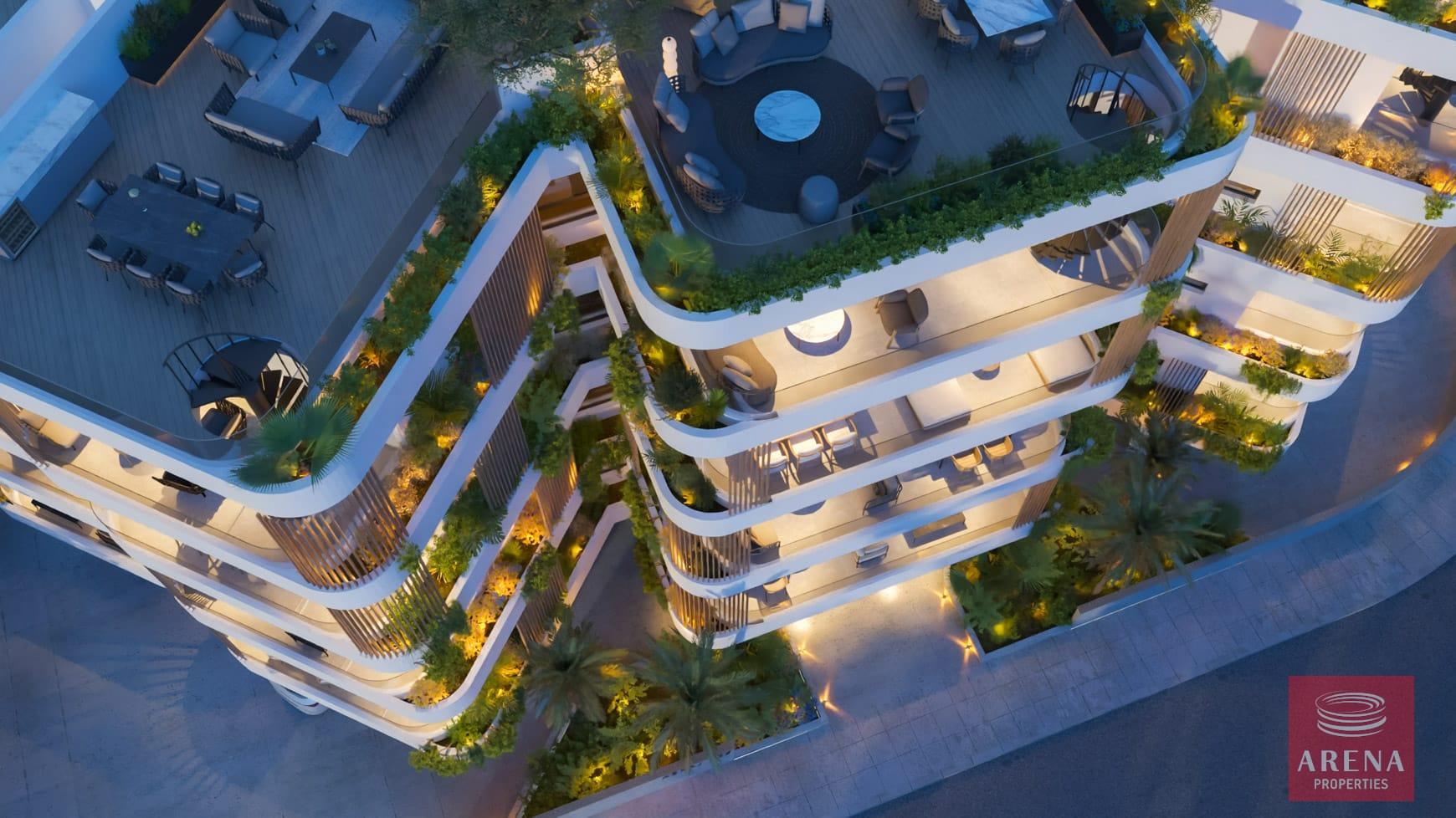 4-APTS-IN-LIVADIA-8611-5