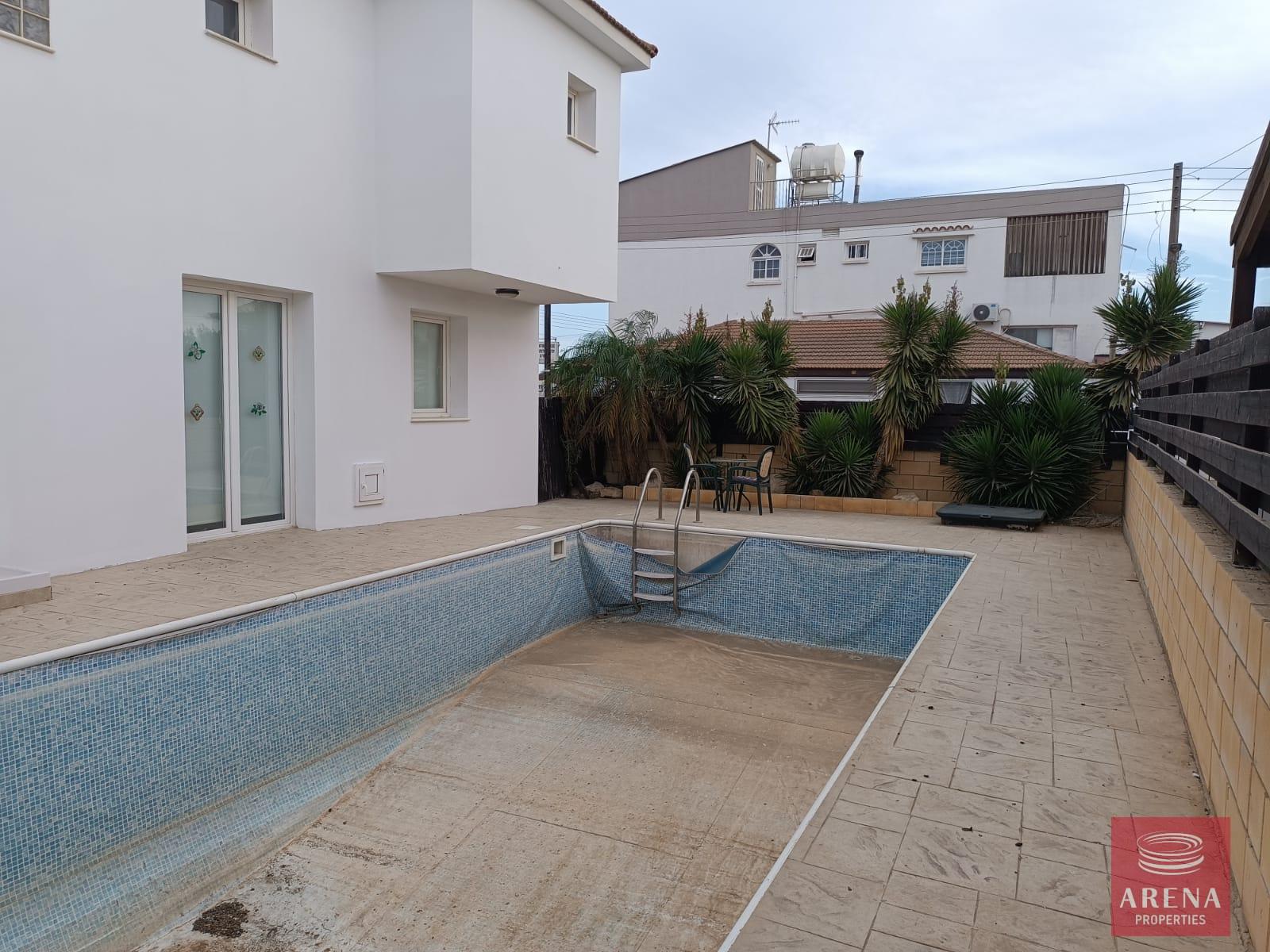 4-VILLA-FOR-SALE-XYLOFAGOU-8550