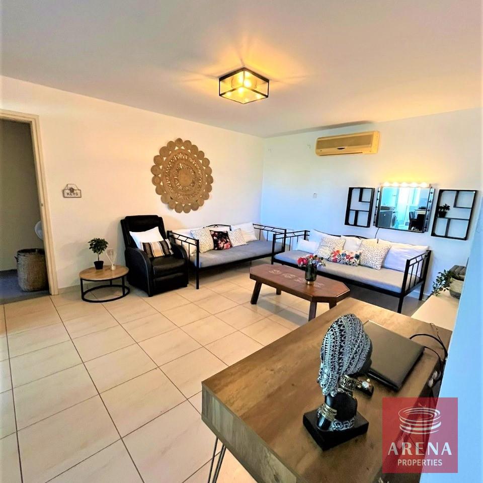 5-2-BED-APT-IN-DERYNIA-7407-1