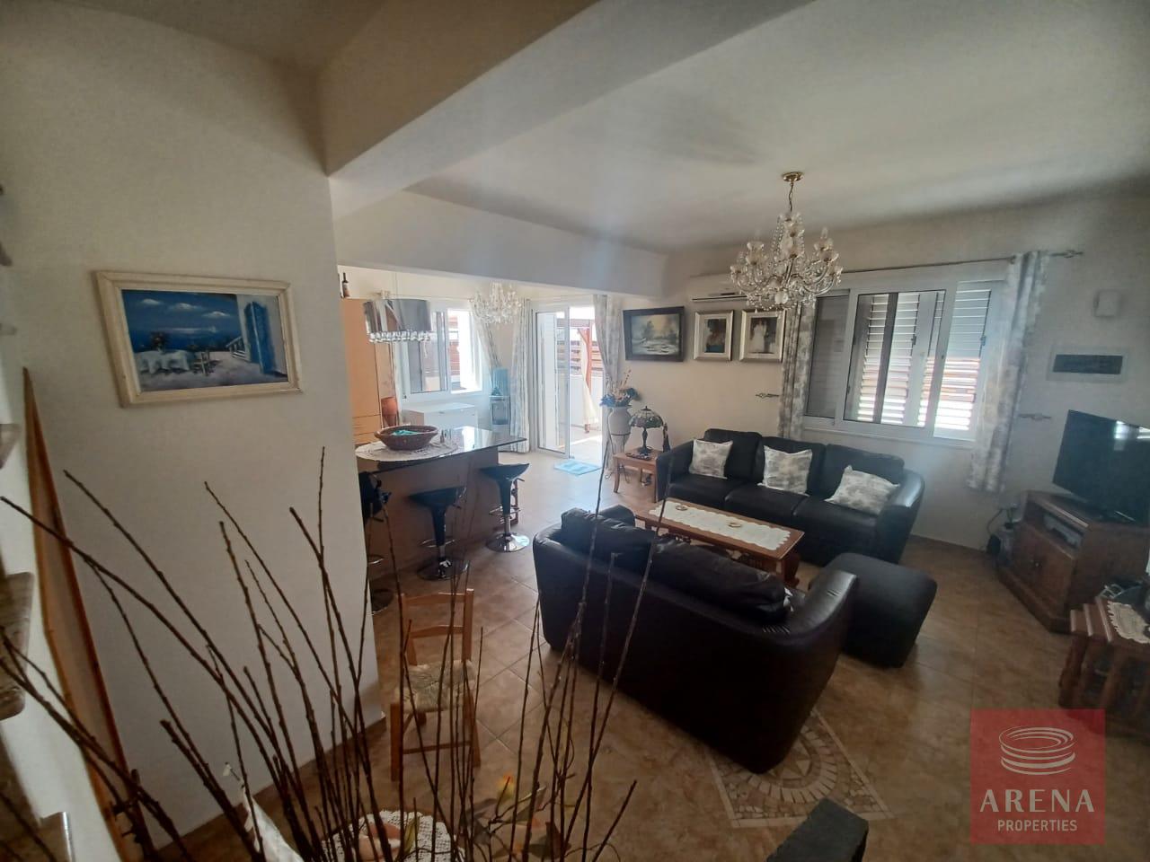 5-3-BED-VILLA-IN-AVGOROU-7036-1