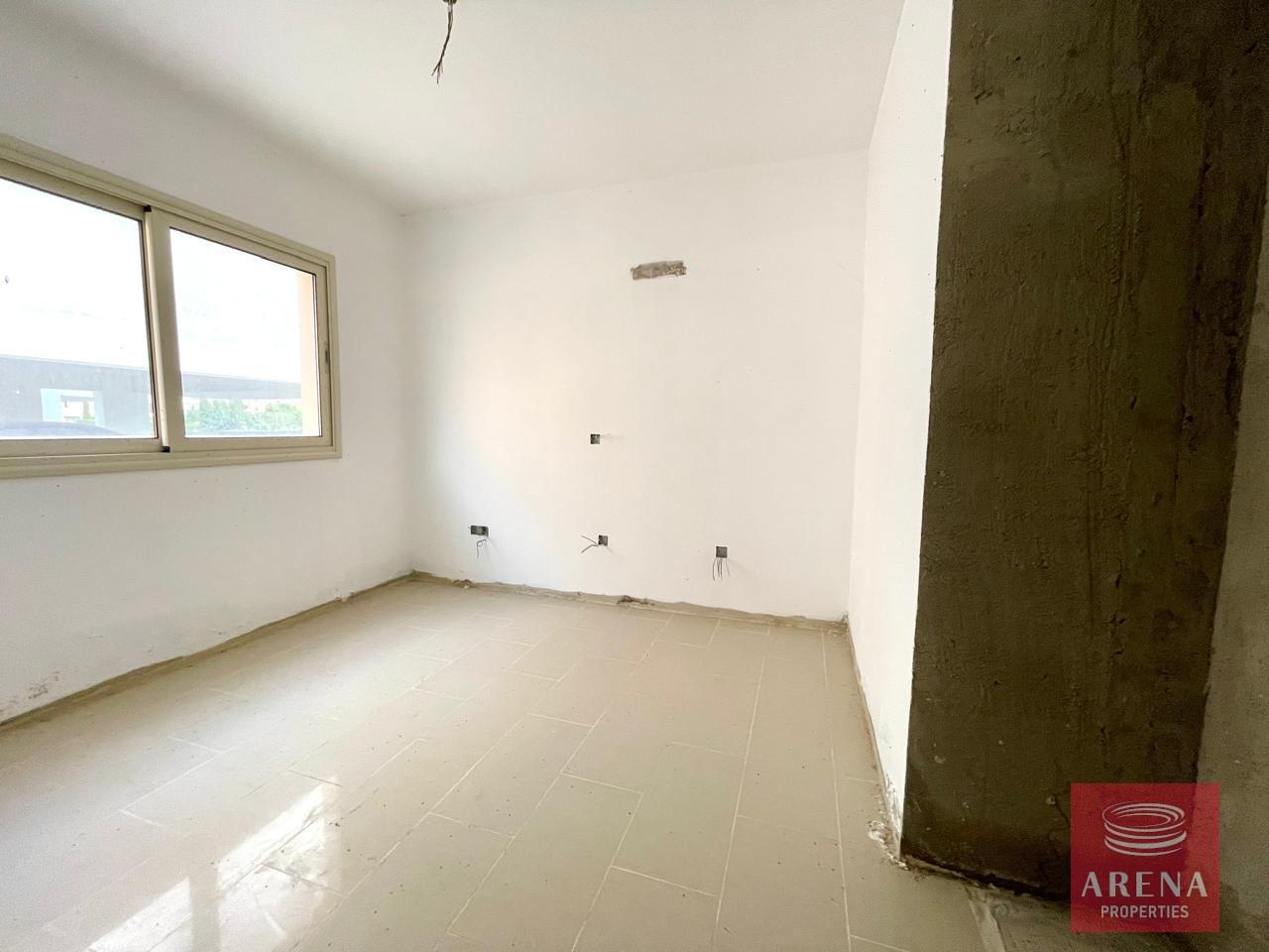 5-APT-TERSEFANOU-9155
