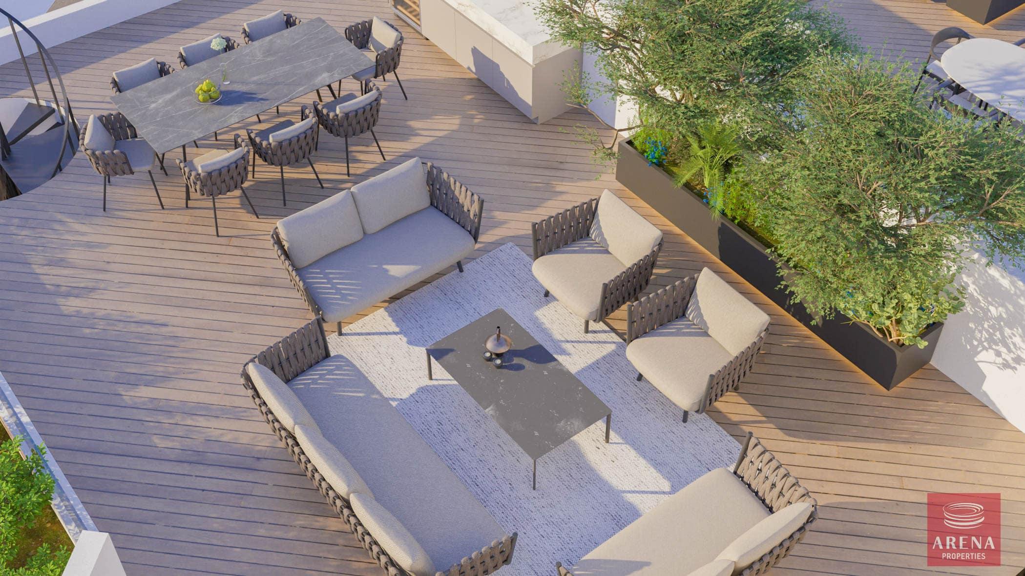 5-APTS-IN-LIVADIA-8611-5