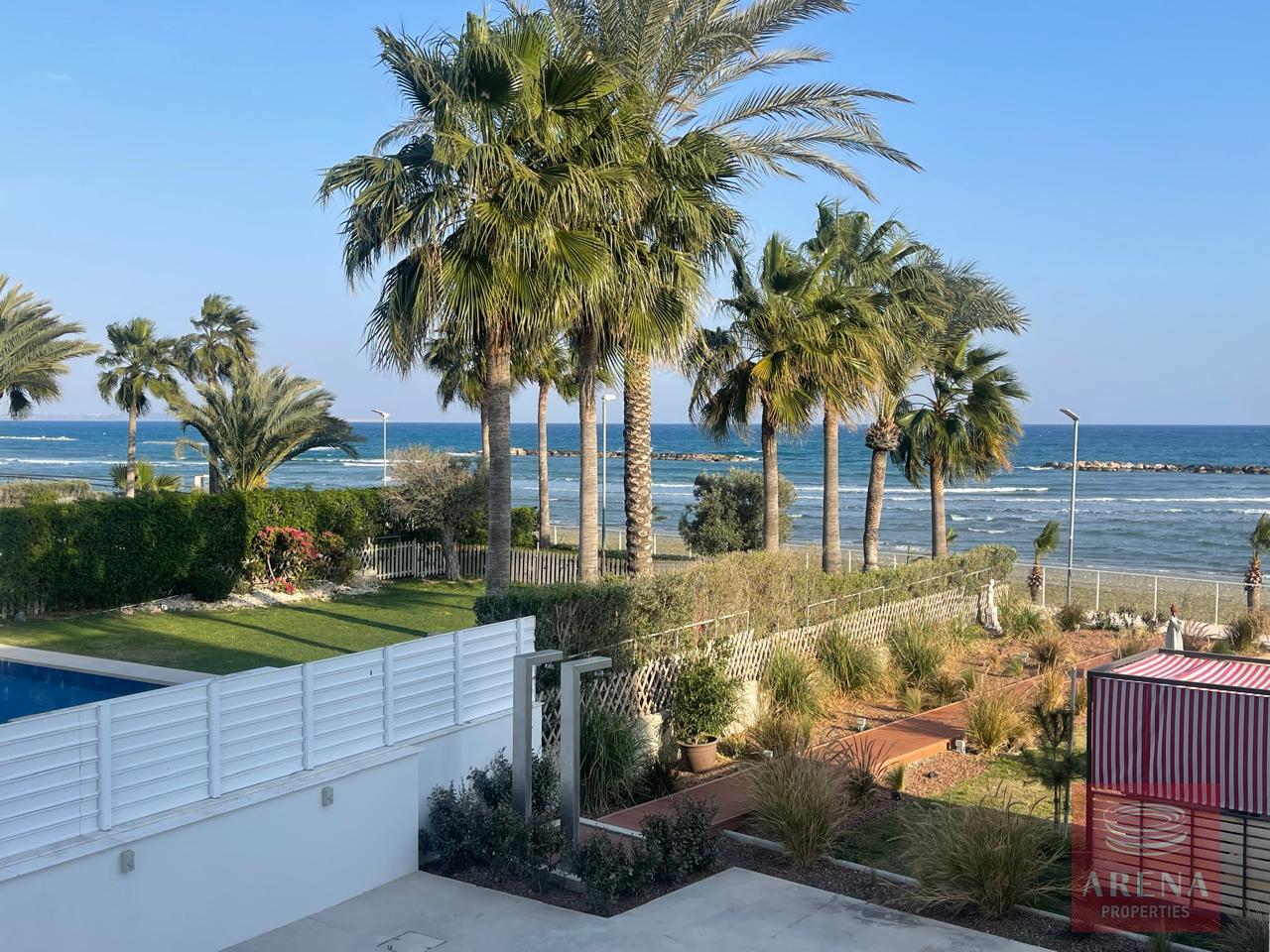 6-2-BED-APT-FOR-SALE-DEKELIA-9342