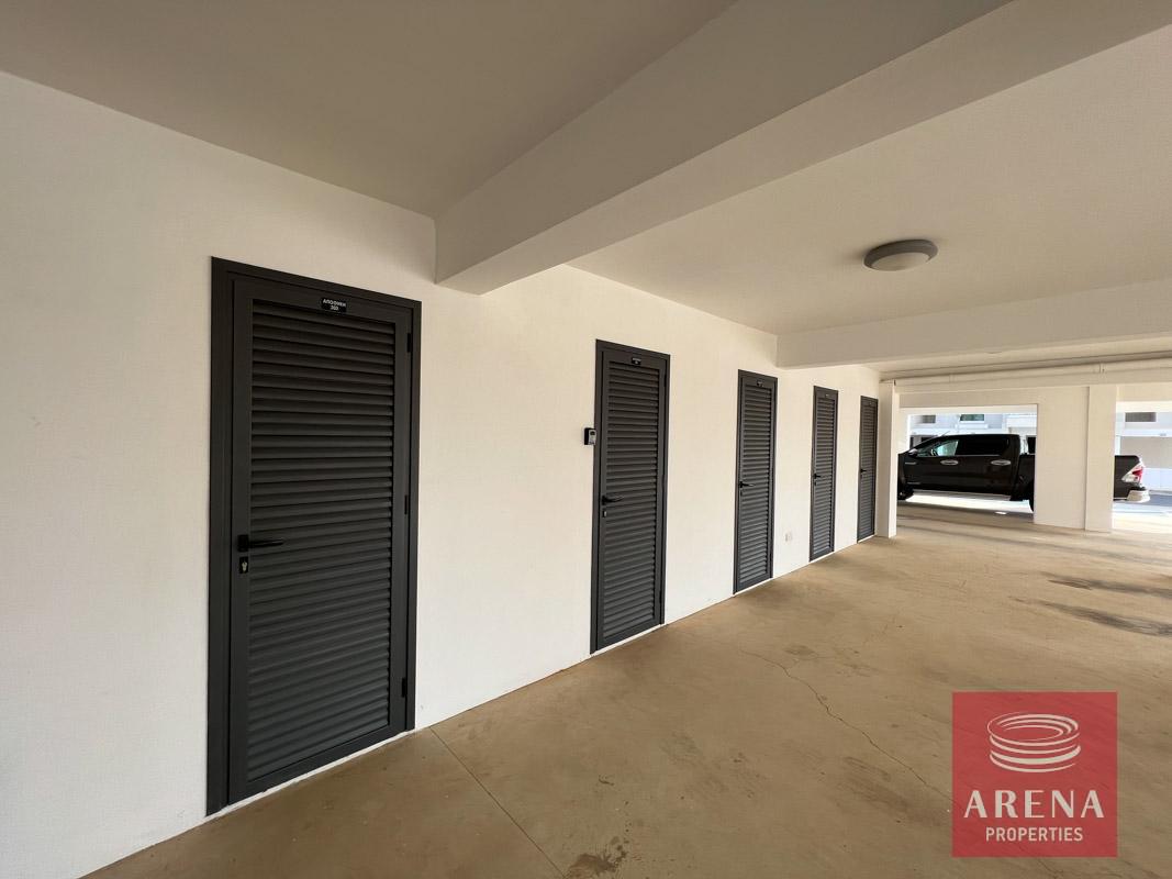 6-2-BED-APT-PARALIMNI-8770